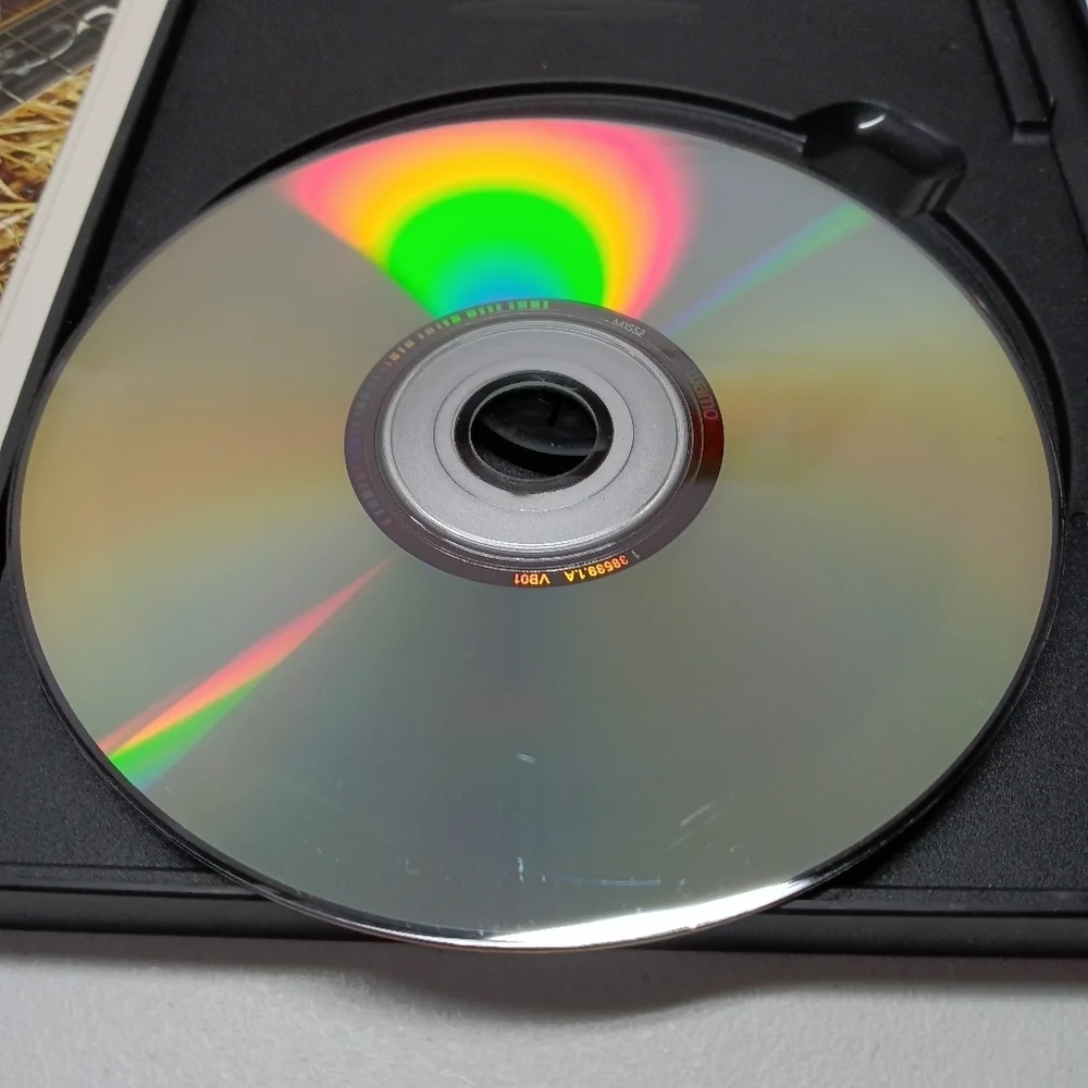 Madonna Music US DVD Single - Picture 4 of 6